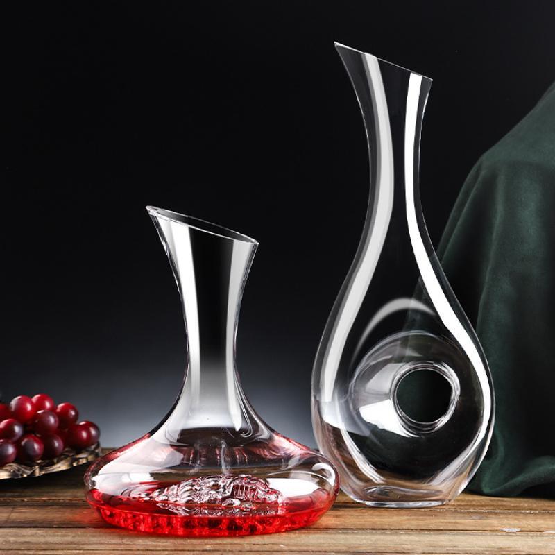 إبريق نبيذ من الكريستال الفاخر - مراجعة Wine Aerator Pour وسعره
